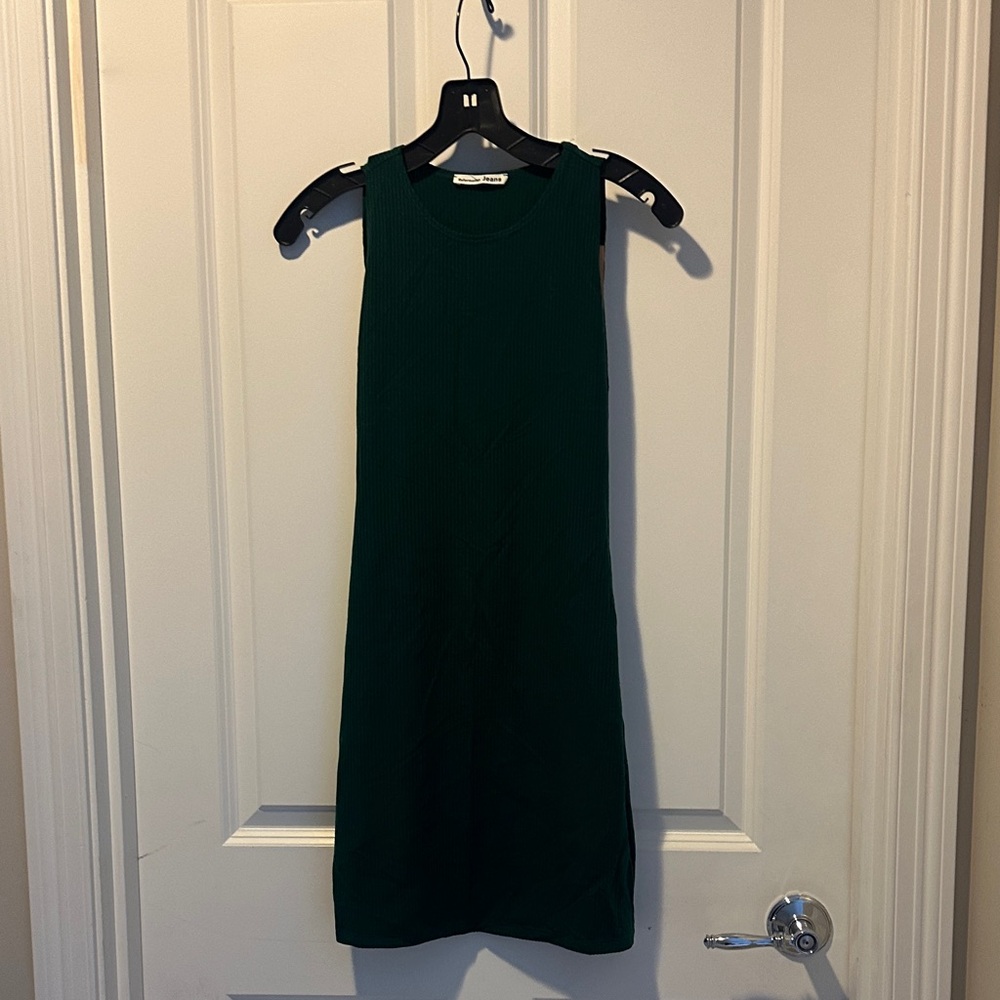 Elegant Green Sleeveless Dress Kris style by Reformation